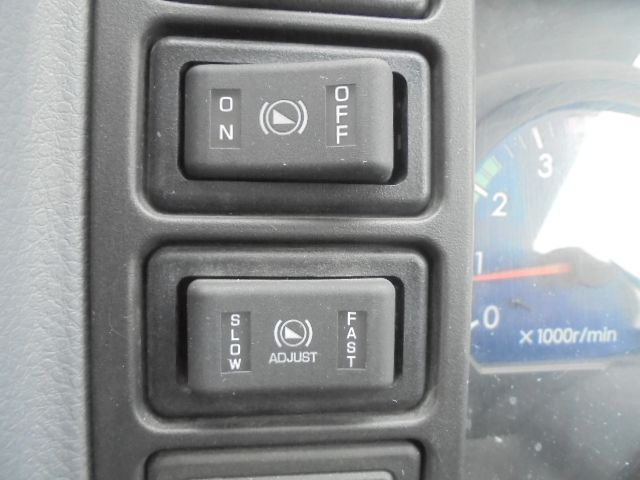 Mitsubishi CANTER 2004-06 7556-11