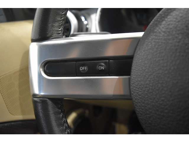Ford MUSTANG 2008-03 8666-8