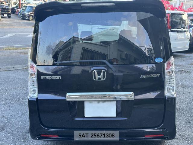 Honda e 2011-06 203389-4