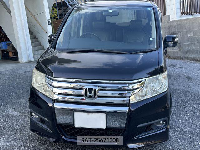 Honda e 2011-06 203389-1