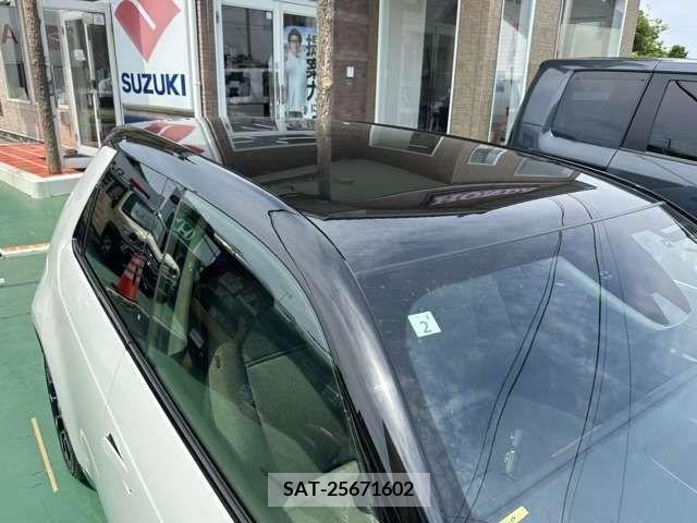 Honda e 2021-02 326692-11