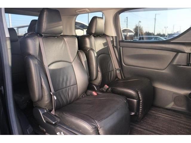 Toyota ALPHARD 2018-09 188404-10
