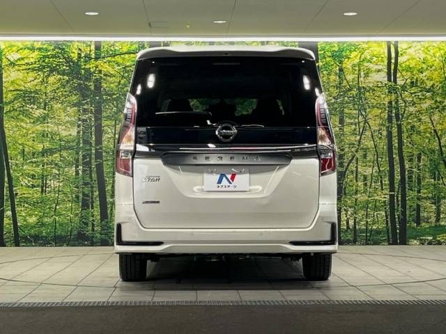 Nissan SERENA 2022-01 196807-15