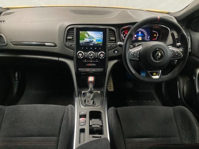 Renault MEGANE 2022-07 13729-13