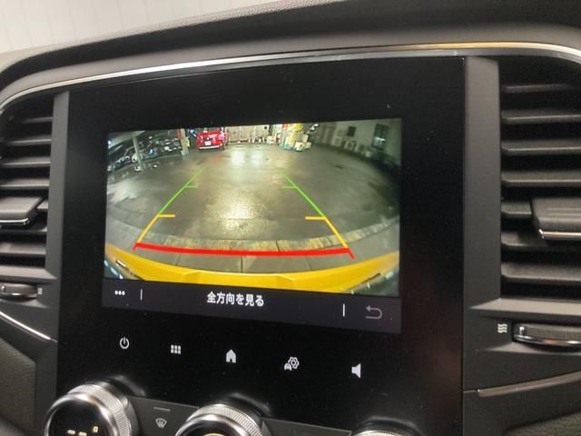 Renault MEGANE 2022-07 13729-10
