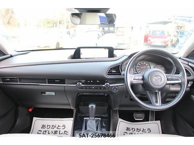 Mazda CX-30 2020-01 211834-15
