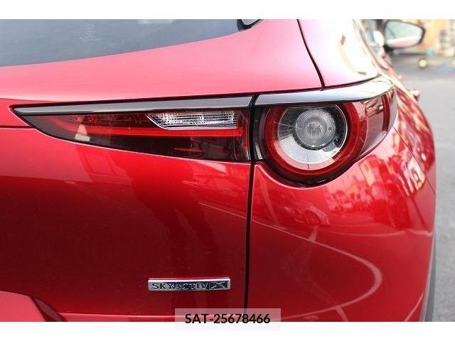 Mazda CX-30 2020-01 211834-10