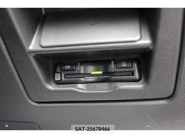 Mazda CX-30 2020-01 211834-4