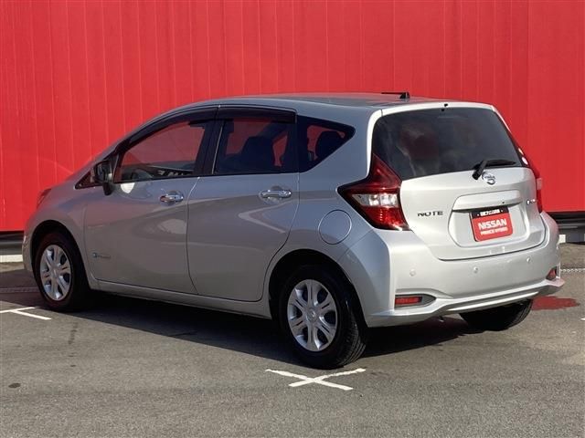 Nissan NOTE 2018-07 23215-1