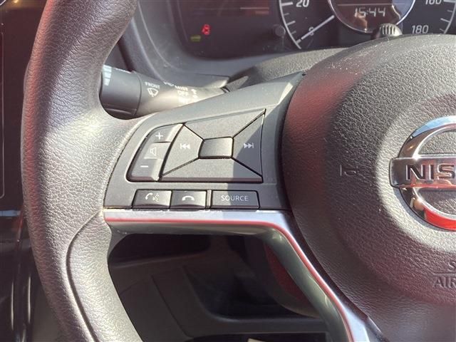 Nissan NOTE 2018-07 23215-11
