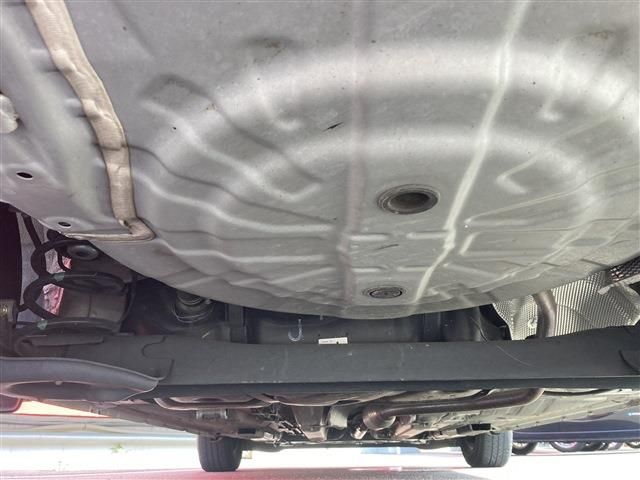 Nissan NOTE 2018-07 23215-23