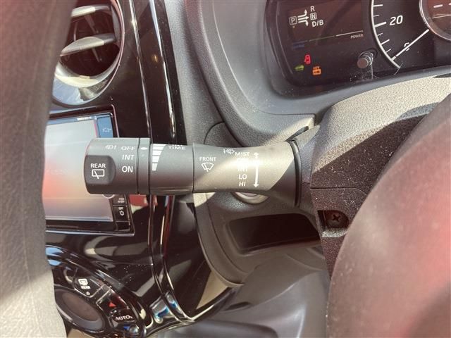 Nissan NOTE 2018-07 23215-18