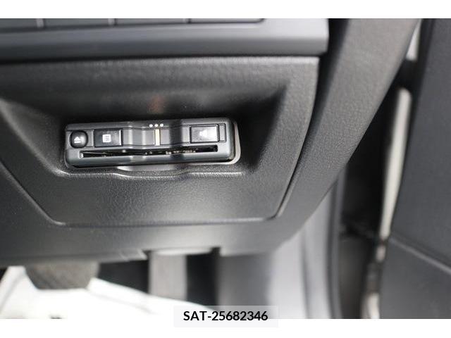Mazda MAZDA3 2019-09 235970-14