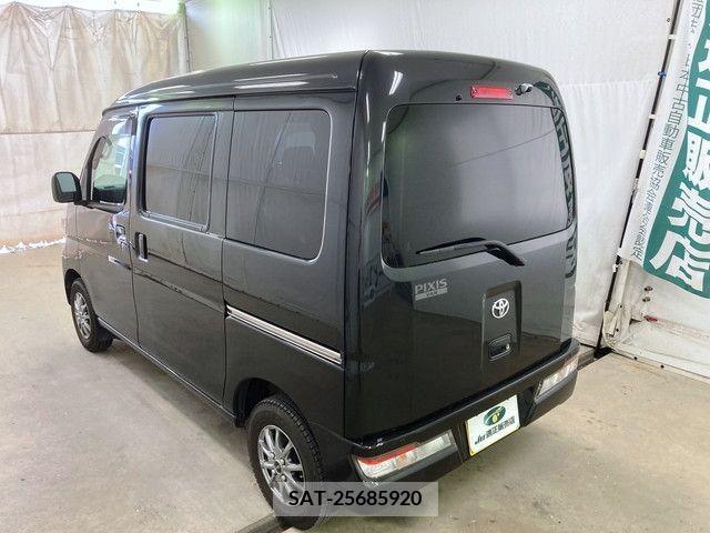 Toyota PIXIS VAN 2020-06 243895-2
