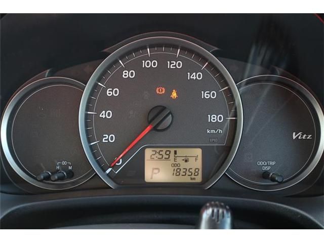 Toyota VITZ 2014-02 1192-6