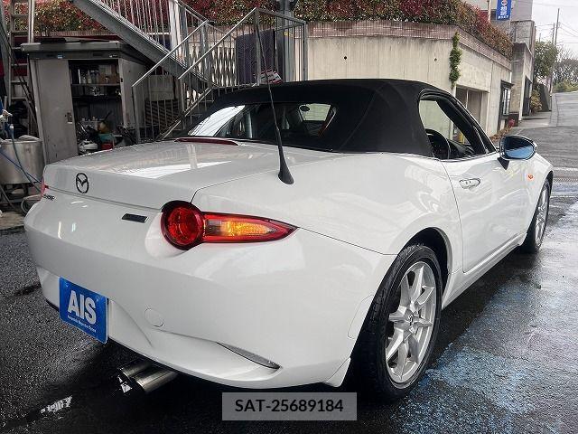 Mazda ROADSTER 2015-05 241359-5