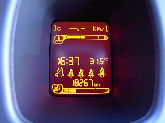 Fiat PANDA 2021-07 7551-17