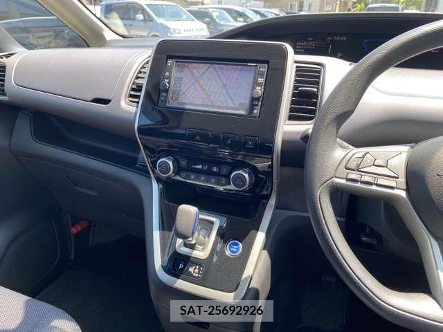 Nissan SERENA 2019-05 354968-8