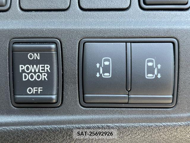 Nissan SERENA 2019-05 354968-7