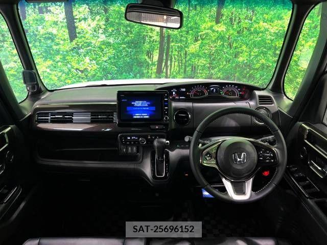 Honda N BOX CUSTOM 2020-06 364855-1