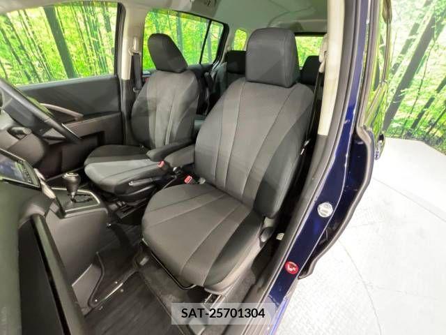 Mazda PREMACY 2013-12 281666-7