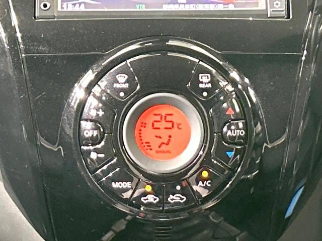 Nissan NOTE 2017-03 188599-6