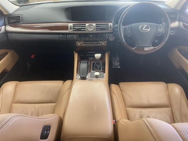 Lexus LS 2015-01 27951-18
