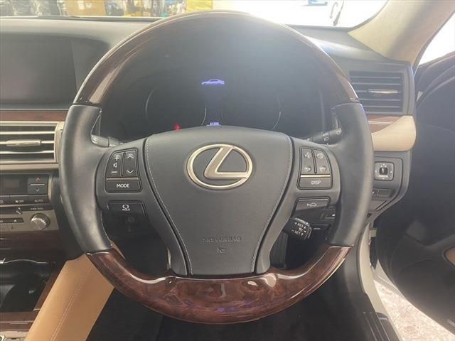 Lexus LS 2015-01 27951-24