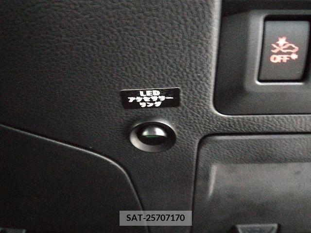 Subaru OUTBACK 2015-05 329343-18