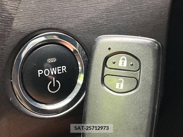 Toyota PRIUS 2010-12 257329-5
