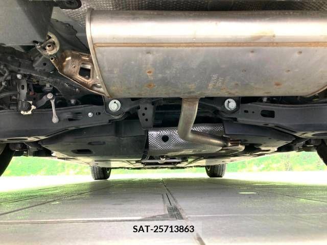 Toyota PRIUS 2021-06 383778-19