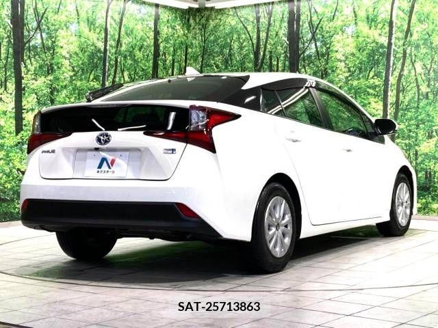 Toyota PRIUS 2021-06 383778-17