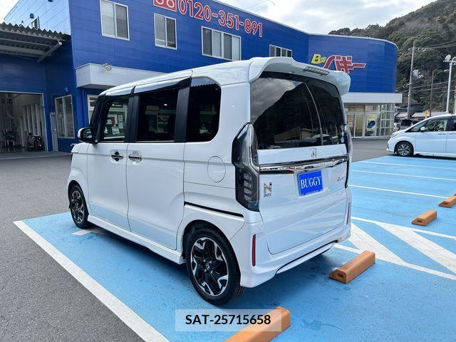 Honda N BOX CUSTOM 2019-04 209367-6