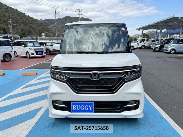 Honda N BOX CUSTOM 2019-04 209367-1