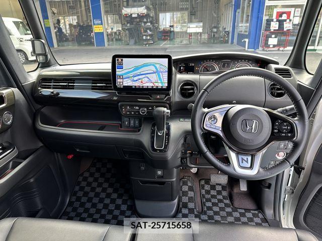 Honda N BOX CUSTOM 2019-04 209367-17