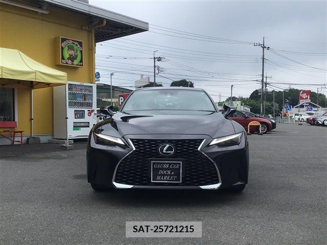 Lexus IS 2023-03 354002-5