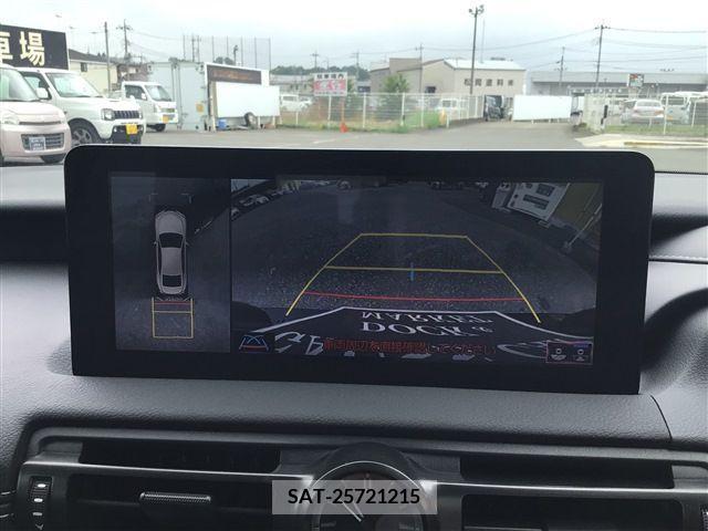 Lexus IS 2023-03 354002-26