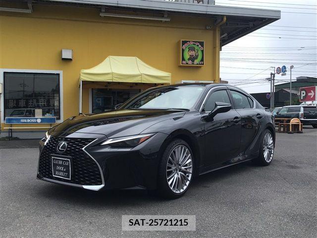 Lexus IS 2023-03 354002-21