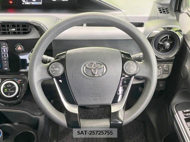 Toyota AQUA 2017-10 260673-11