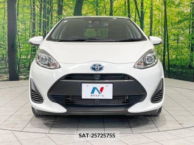 Toyota AQUA 2017-10 260673-14