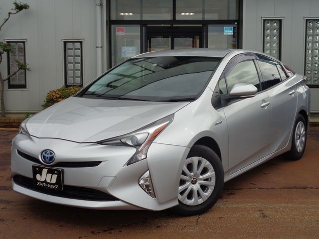 Toyota PRIUS 2017-02 8287-0