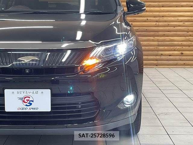 Toyota HARRIER 2015-09 331333-9
