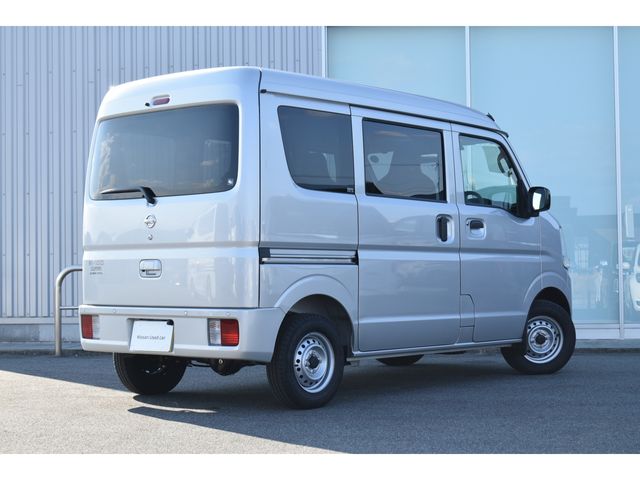 Nissan CLIPPER 2022-01 15028-1
