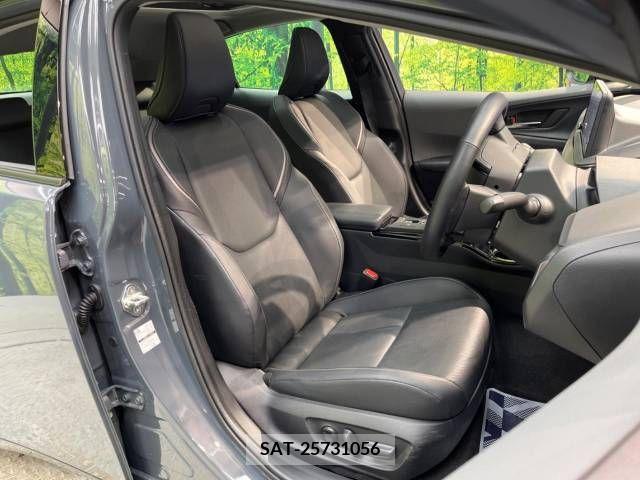 Toyota PRIUS 2023-04 313485-8