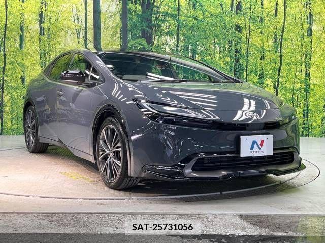 Toyota PRIUS 2023-04 313485-16