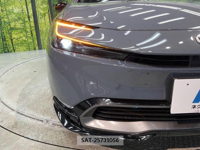Toyota PRIUS 2023-04 313485-12
