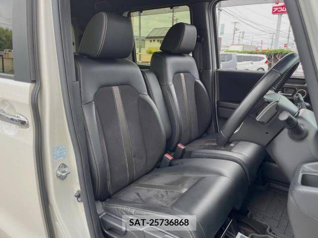 Honda N BOX CUSTOM 2017-10 352839-9