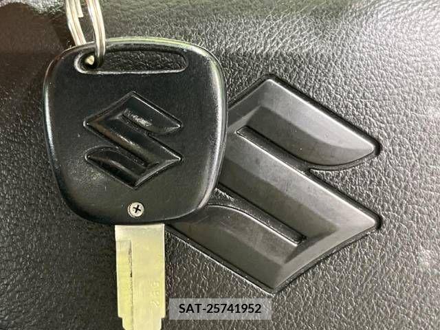 Suzuki ALTO 2019-04 349168-7