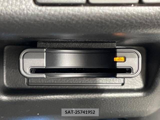 Suzuki ALTO 2019-04 349168-3