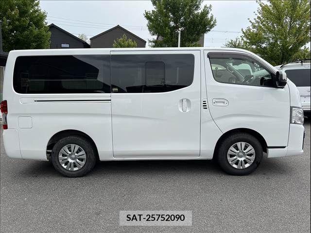 Nissan Caravan 2021-11 317380-12